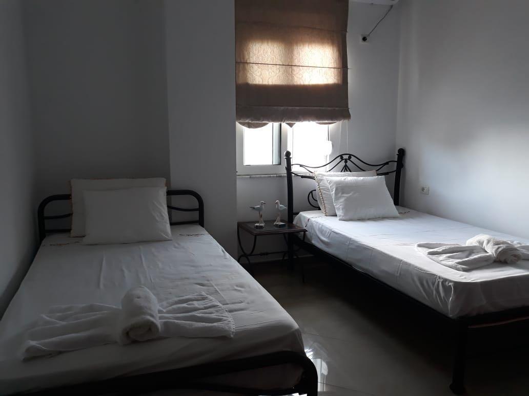 Alex Apartments ซารานเดอ ภายนอก รูปภาพ